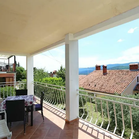 App For 5 Persons, Big Terrace, 2 Bdr, 299 아파트 *